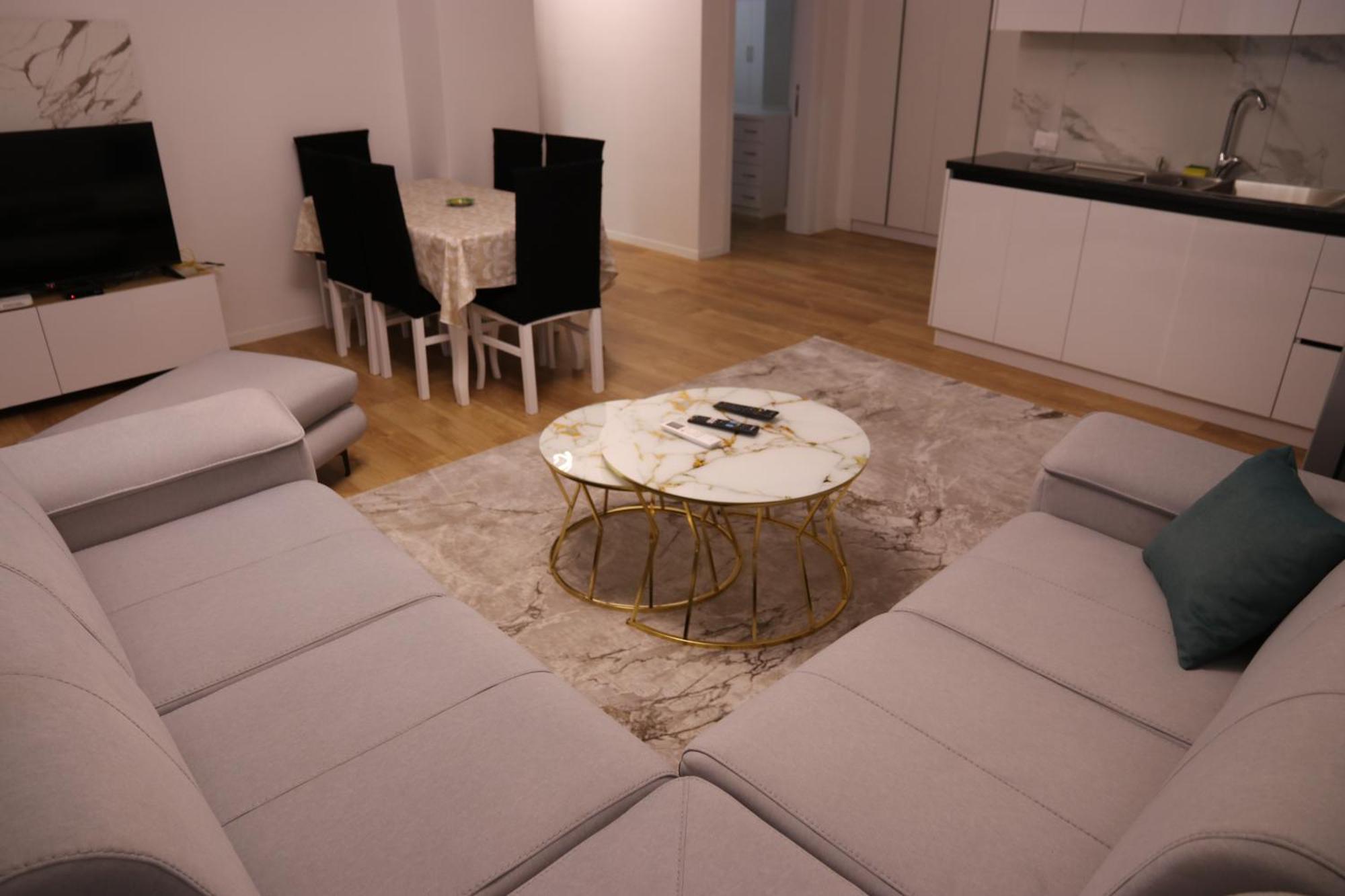 Apartment White House